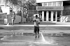 power_wash_concrete_maintenance