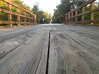 Longitudinal Gaps on Timber Boardwalk Bridge resized 600