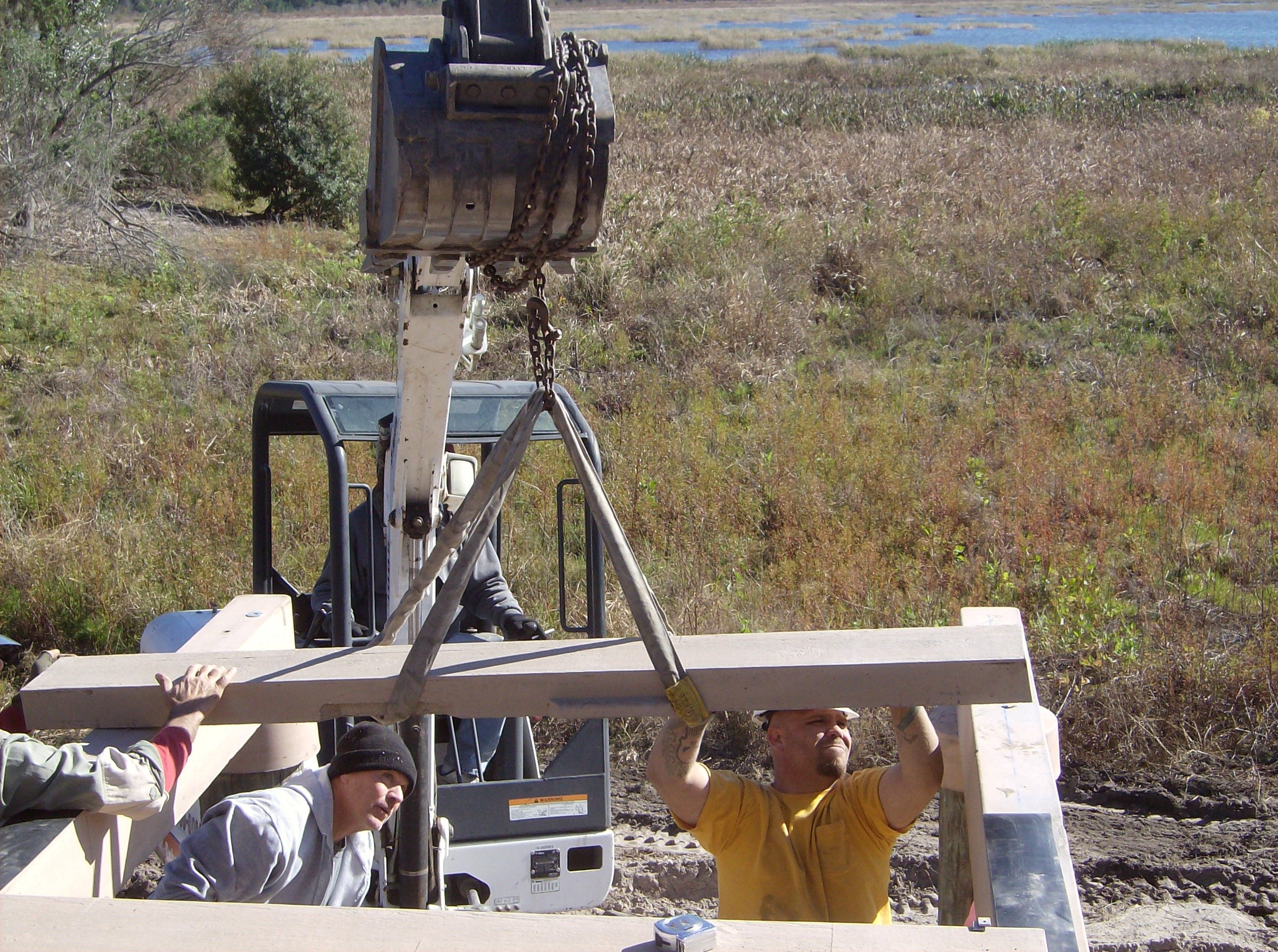 PermaTrak_tread_handling_with_straps