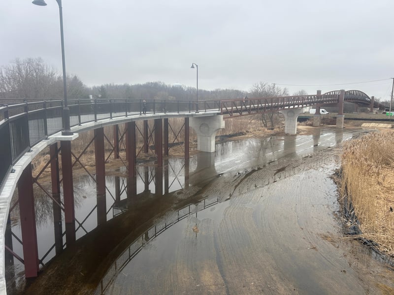 il59 truss with boardwalk system approach