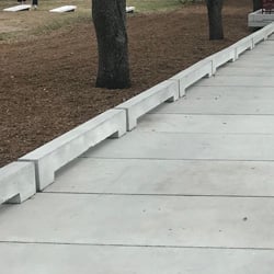 Precast Concrete Curbs