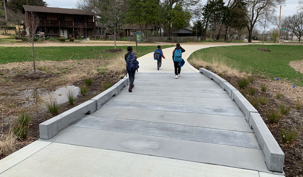 great-rivers-greenway-permatrak-concrete-boardwalk-profile-1