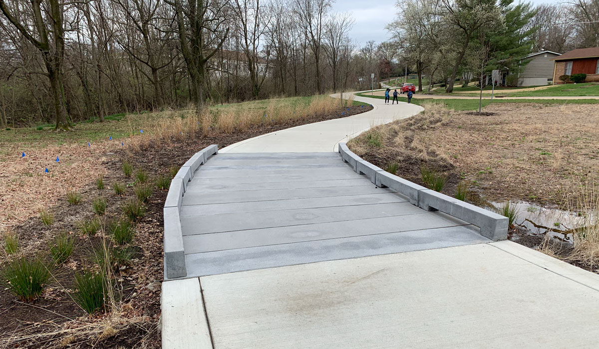 great-rivers-greenway-permatrak-concrete-boardwalk-profile-4