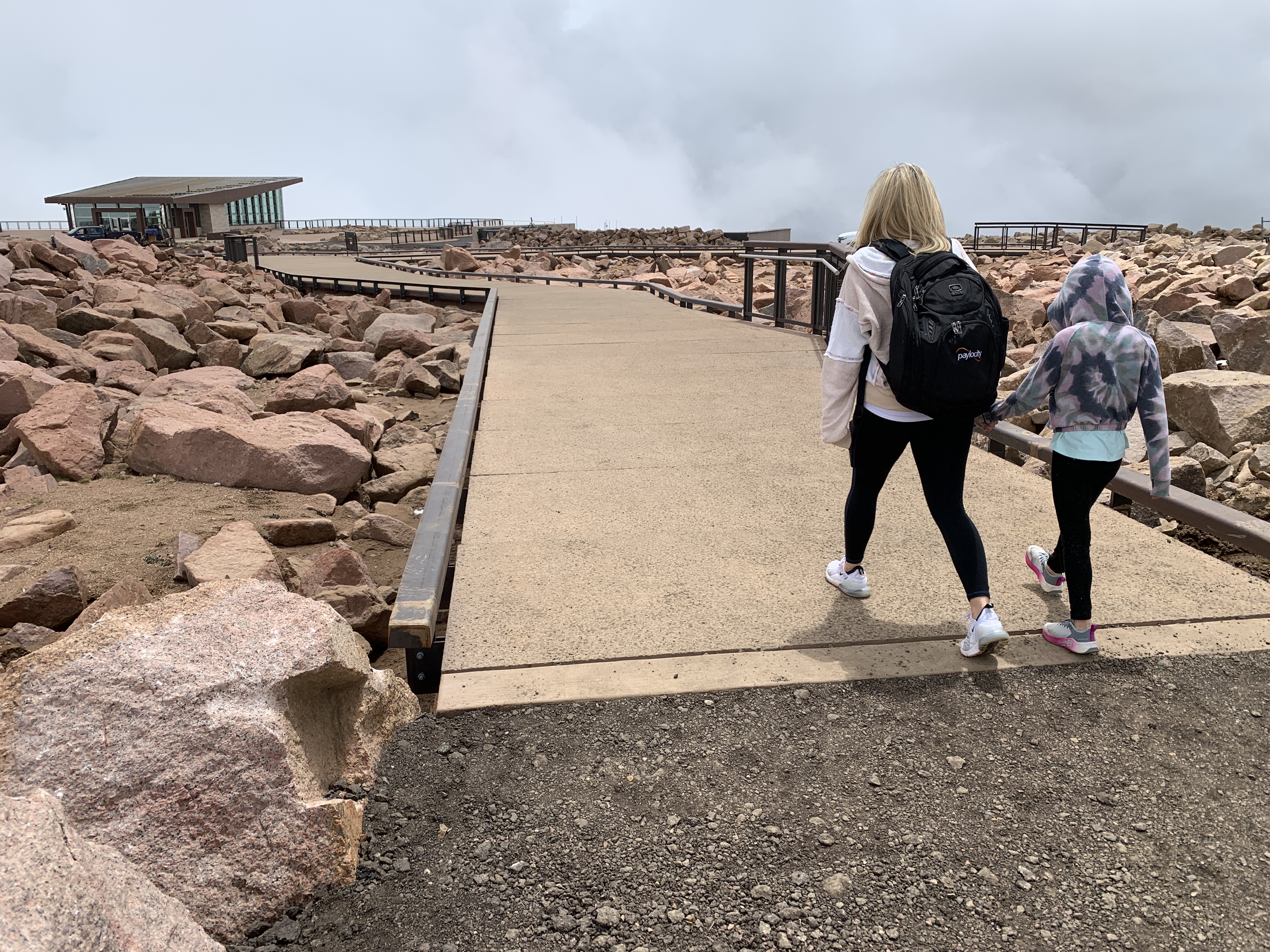 pikes peak summit complex boardwalk